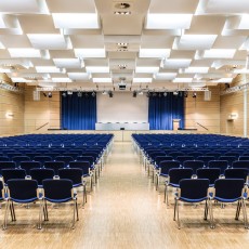 Saal Essen frontal von hinten