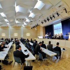 Parlamentarische Bestuhlung im Saal Essen